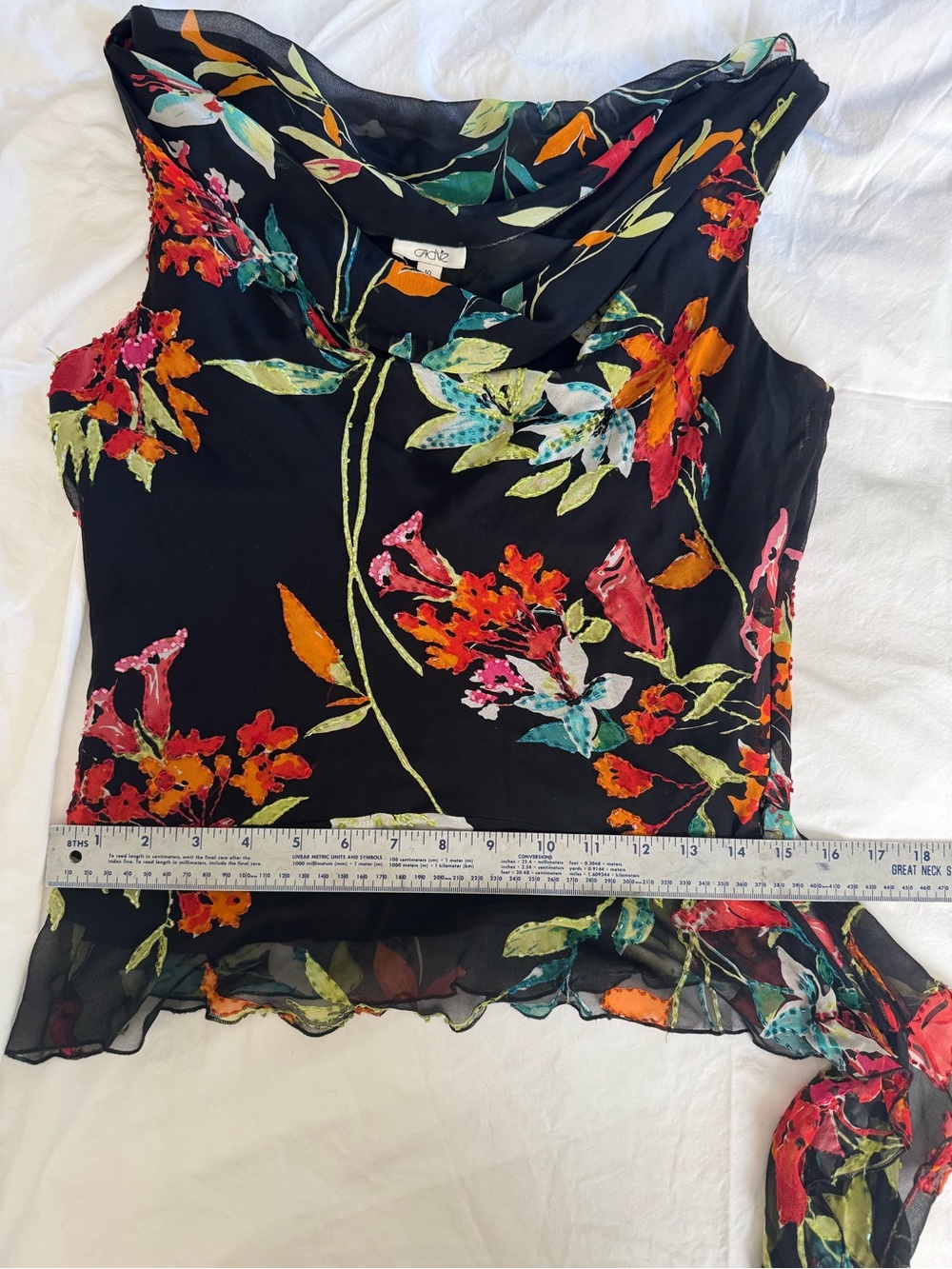 Cache beaded top - Picture 3 of 14